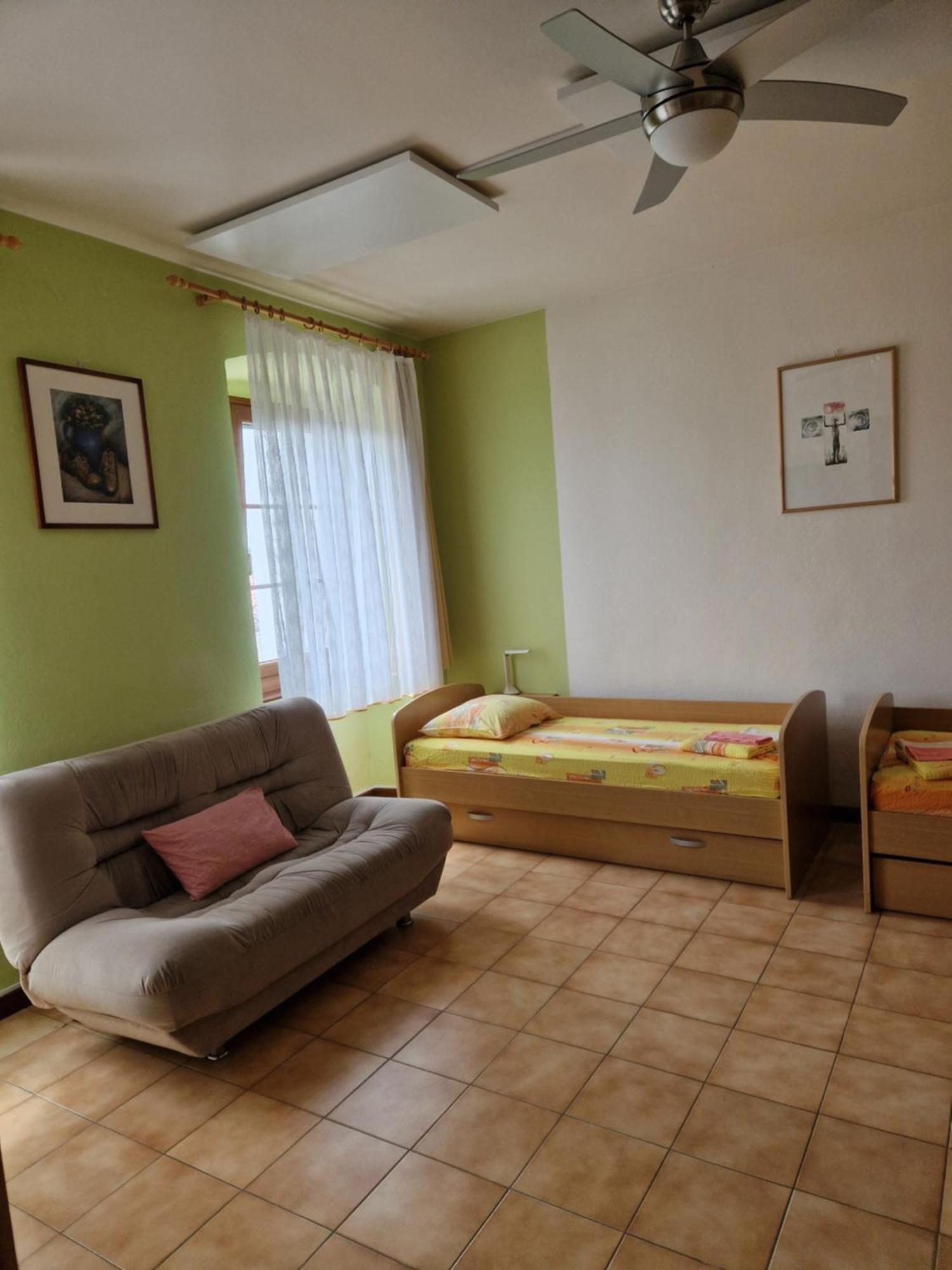 Apartma In Soba Vipavski Kriz Ajdovščina Chambre photo